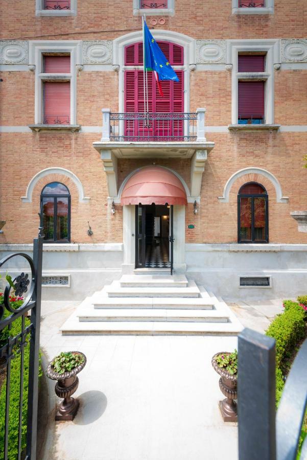 Elda Boutique Hotel 3*